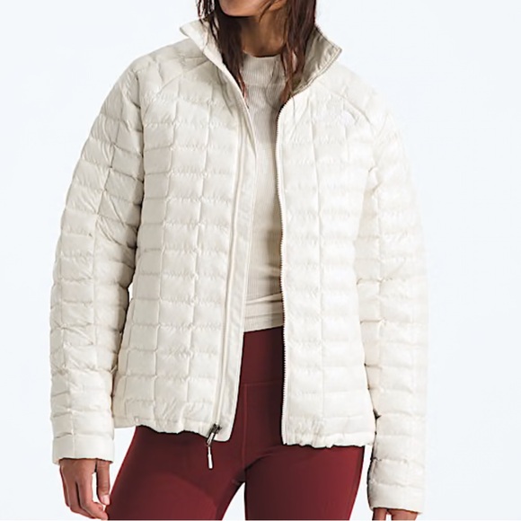 Northface Thermalball Jacket White Dune - Picture 2 of 8